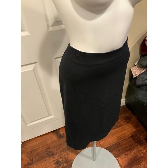 Armani Collezioni Black Pencil Skirt, Size 8, NWT! - Picture 3 of 6